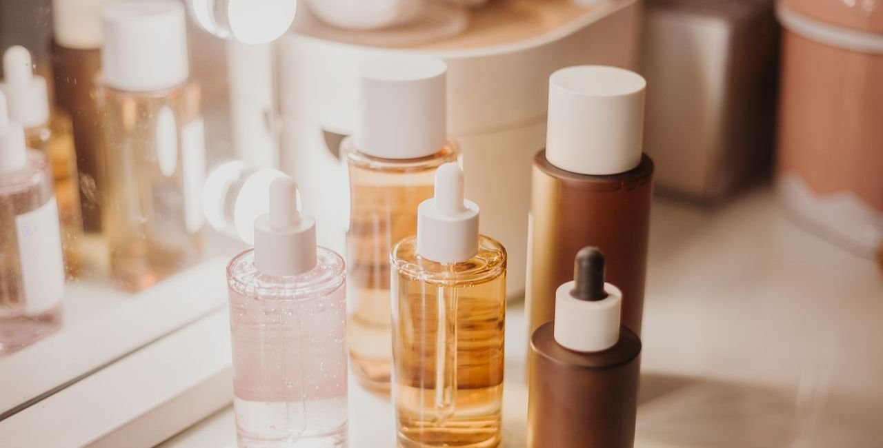 hyalu-cica water-fit serum w/prostar safe ship bag​