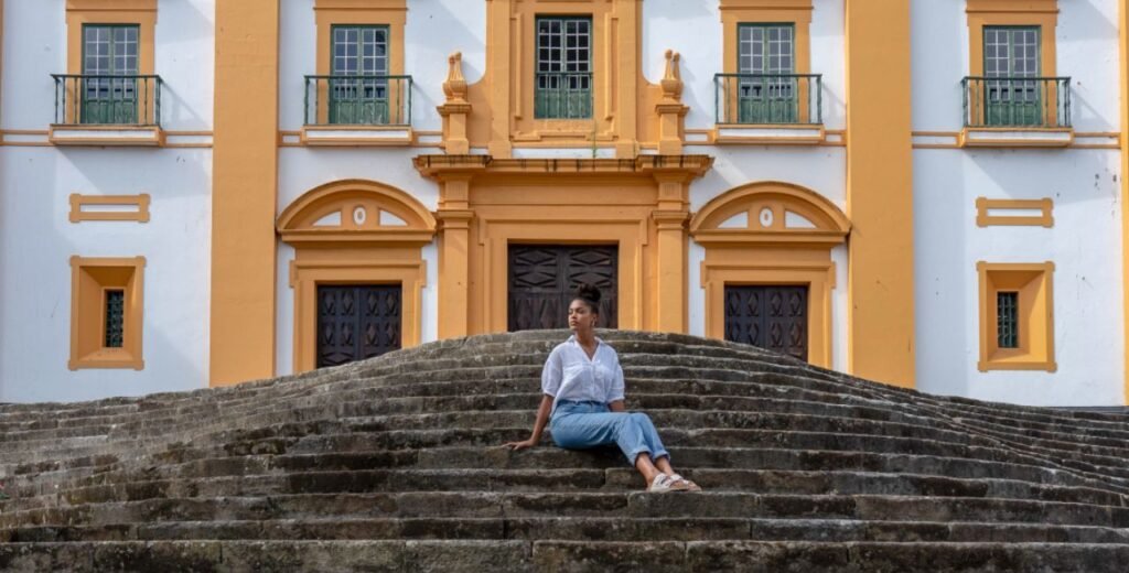 heritage transmission through education azores​